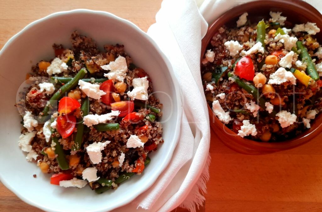 QUINOA CON VERDURE E LEGUMI LIGHT